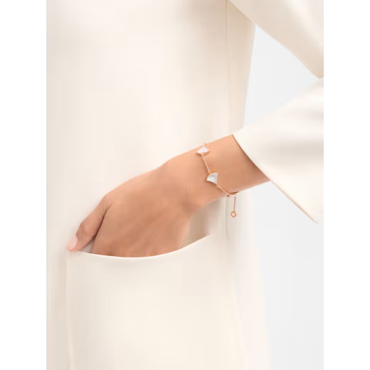 Diva's Dream Mother of Pearl Bracelet in 18kt Rose Gold